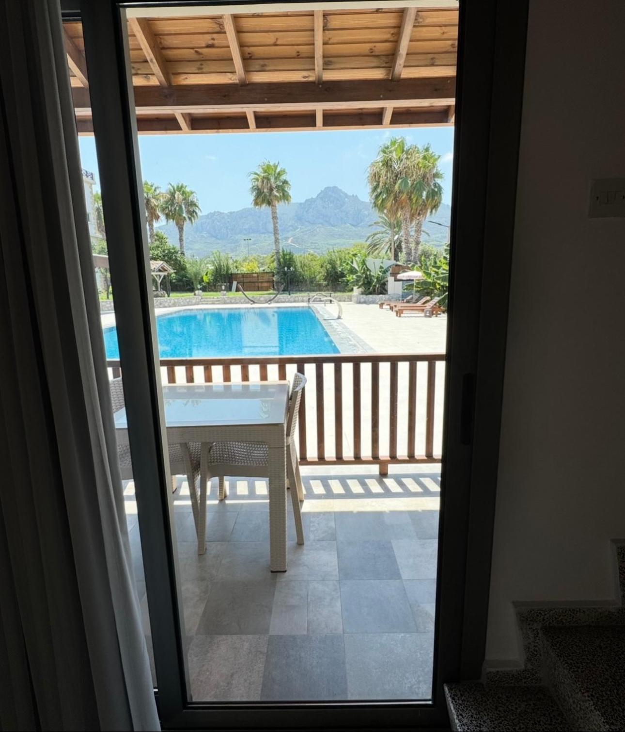 The Horse Farm Hotel Agios Georgios  ภายนอก รูปภาพ